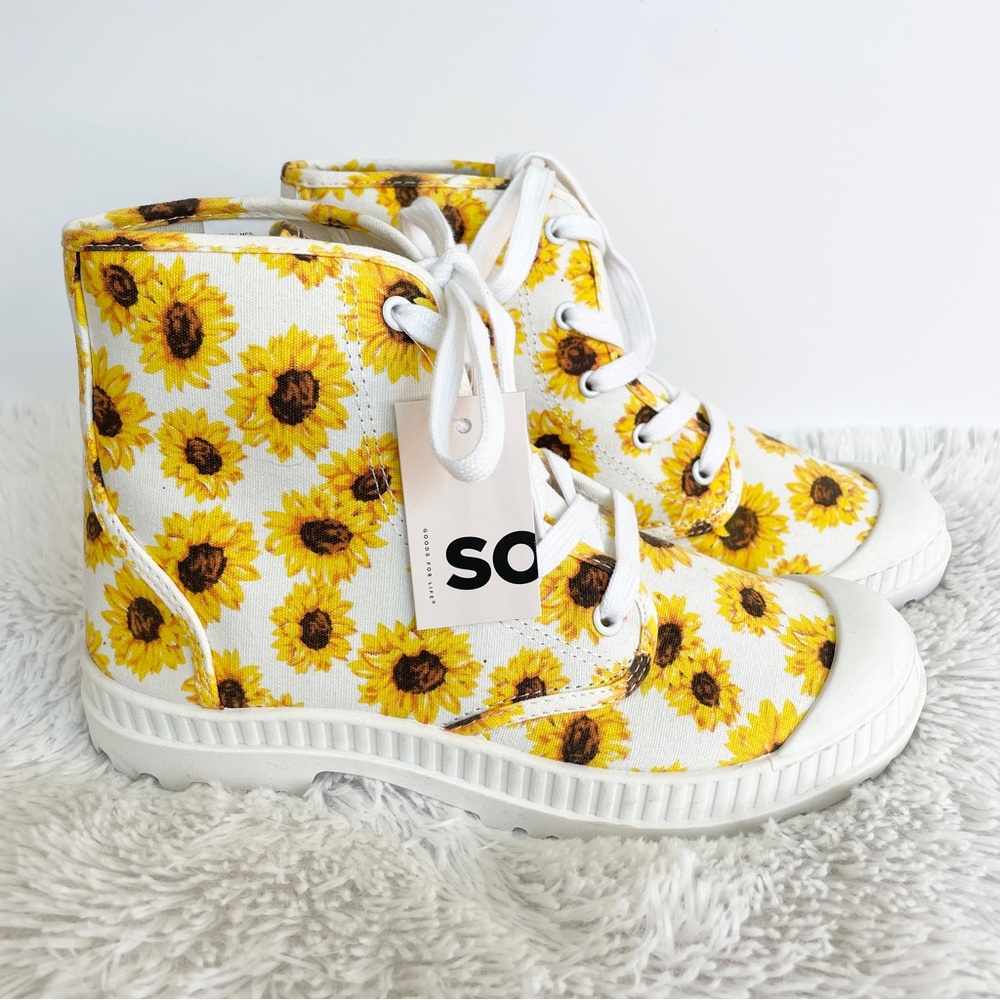 SO white and yellow Sunflower high top sneakers